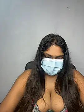 Snapshot of Black_Beauty997 chatting on 02-19-26, 12:56 Black Beauty997 online show from 02-19-26, 12:56