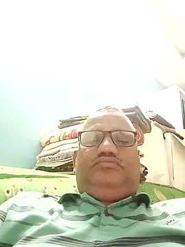 Snapshot of StarPacifist6 chatting on 12-24-24, 04:51 StarPacifist6 online show from 12-24-24, 04:51