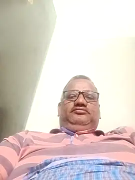 Snapshot of StarPacifist6 chatting on 03-06-25, 04:17 StarPacifist6 online show from 03-06-25, 04:17