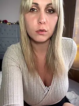 Leanymphoo online show from 03-15-26, 04:35