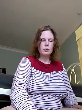 Snapshot of xxSexyBushLinnxx chatting on 12-04-24, 08:07 xxSexyBushLinnxx online show from 12-04-24, 08:07