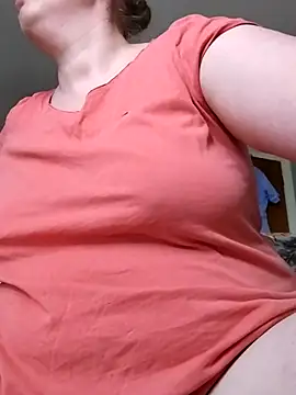 Snapshot of xxSexyBushLinnxx chatting on 05-03-26, 03:18 xxSexyBushLinnxx online show from 05-03-26, 03:18
