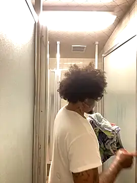 Snapshot of Codybabyy456 chatting on 10-16-25, 04:24 Codybabyy456 online show from 10-16-25, 04:24