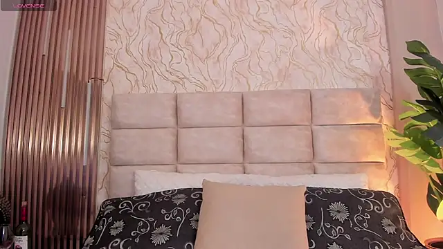 Gaia Stone online show from 03-26-26, 10:54