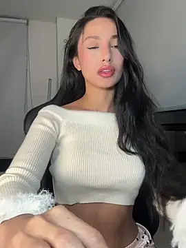 EvaMoet online show from 02-14-25, 08:31