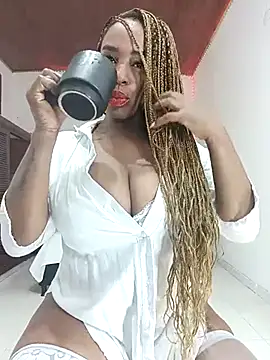 Snapshot of TAYLORR778 chatting on 02-20-25, 12:57 TAYLORR778 online show from 02-20-25, 12:57