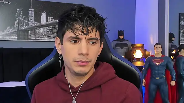 Snapshot of Jeick-Dawson chatting on 12-16-25, 02:27 Jeick-Dawson online show from 12-16-25, 02:27