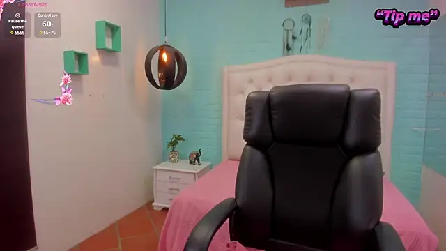 tracycum online show from 12-15-24, 12:18