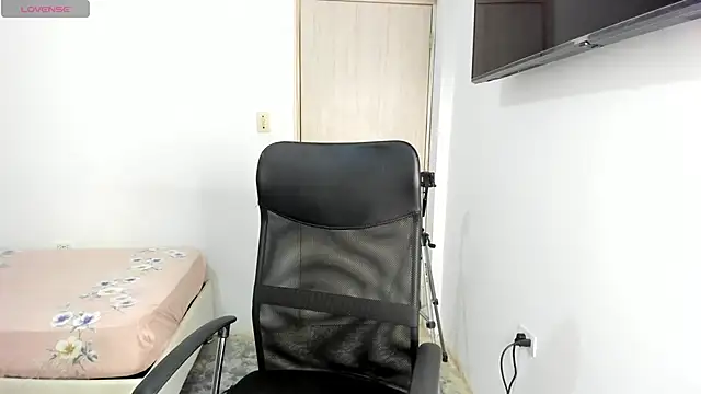 tracycum online show from 10-02-25, 07:43