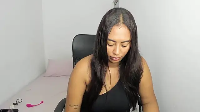 Snapshot of tracycum chatting on 02-03-26, 07:52 tracycum online show from 02-03-26, 07:52