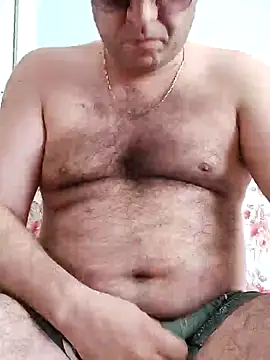 Snapshot of fraud705 chatting on 10-17-25, 11:02 fraud705 online show from 10-17-25, 11:02