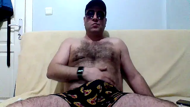 Snapshot of fraud705 chatting on 03-14-26, 07:19 fraud705 online show from 03-14-26, 07:19