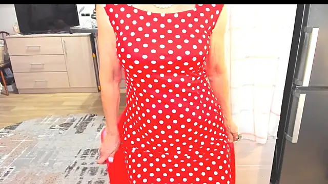 Snapshot of Tina_Joness chatting on 03-07-25, 06:00 Tina Joness online show from 03-07-25, 06:00