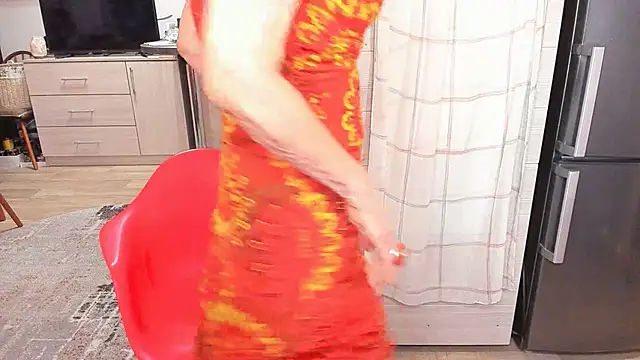 Snapshot of Tina_Joness chatting on 12-16-25, 08:25 Tina Joness online show from 12-16-25, 08:25