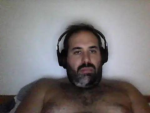 Snapshot of The_Masterxxx14 chatting on 10-07-25, 02:36 The Masterxxx14 online show from 10-07-25, 02:36