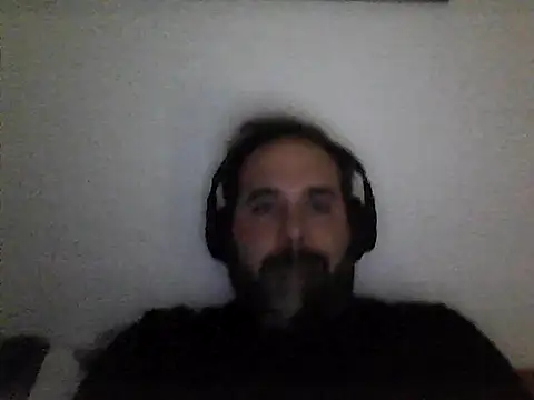 Snapshot of The_Masterxxx14 chatting on 11-01-25, 03:58 The Masterxxx14 online show from 11-01-25, 03:58