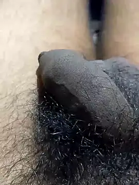 Snapshot of Nishu12356g chatting on 12-19-24, 06:34 Nishu12356g online show from 12-19-24, 06:34