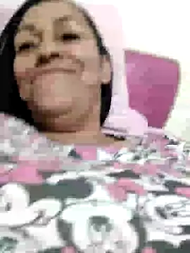 Snapshot of _Scarlett_Sweet chatting on 02-11-25, 05:05 Scarlett Sweet online show from 02-11-25, 05:05