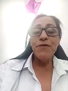 Snapshot of _Scarlett_Sweet chatting on 10-30-25, 04:03 Scarlett Sweet online show from 10-30-25, 04:03