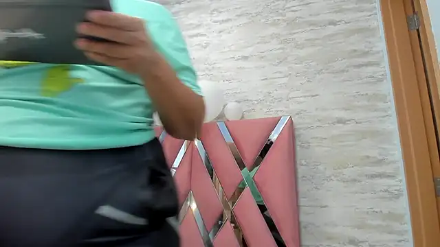 Snapshot of veronica_salas chatting on 02-11-25, 08:10 veronica salas online show from 02-11-25, 08:10