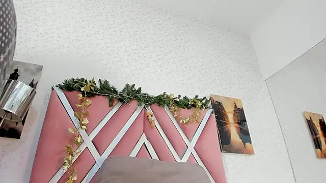 Snapshot of veronica_salas chatting on 12-03-25, 08:40 veronica salas online show from 12-03-25, 08:40