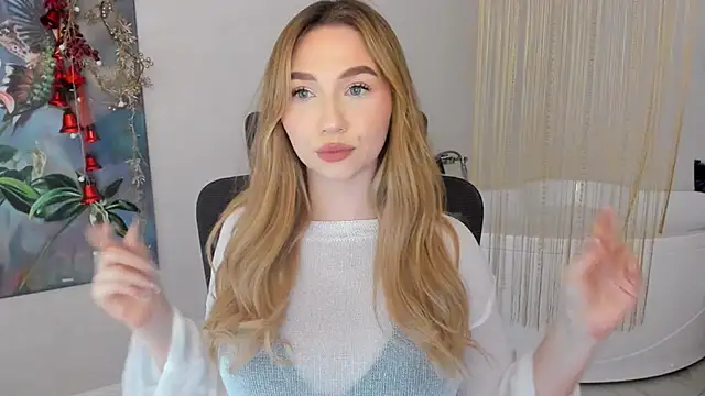 Snapshot of GracefulLook chatting on 01-12-25, 07:32 GracefulLook online show from 01-12-25, 07:32