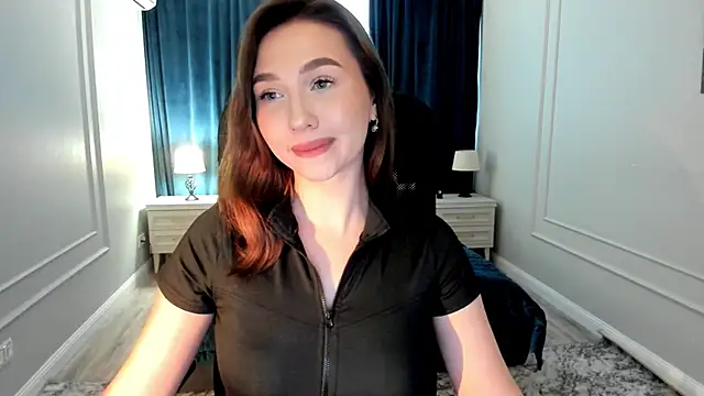 Snapshot of GracefulLook chatting on 02-04-25, 12:44 GracefulLook online show from 02-04-25, 12:44