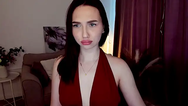 Snapshot of GracefulLook chatting on 09-22-25, 03:30 GracefulLook online show from 09-22-25, 03:30