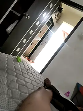 rajstrip12650 online show from 03-09-25, 01:59