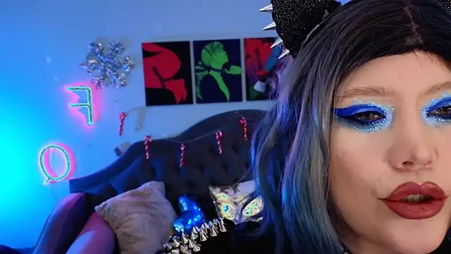 wickedxqueen online show from 12-28-24, 10:55