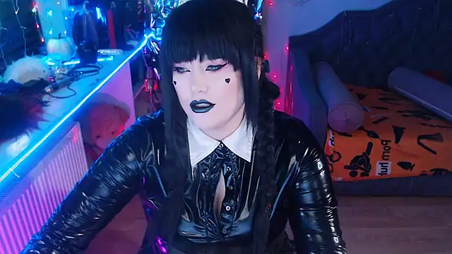 wickedxqueen online show from 01-23-25, 04:41