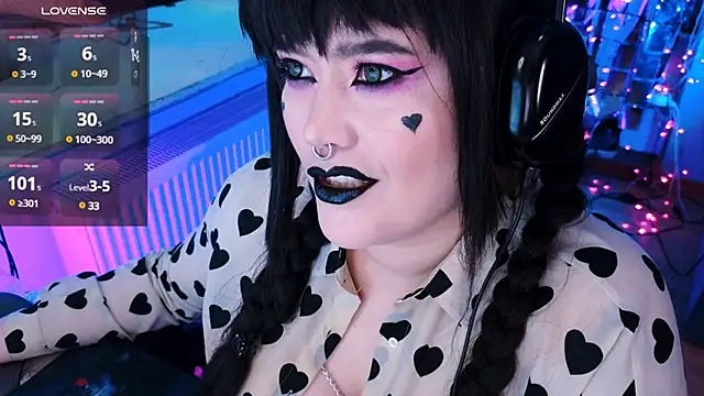 wickedxqueen online show from 02-24-25, 04:49