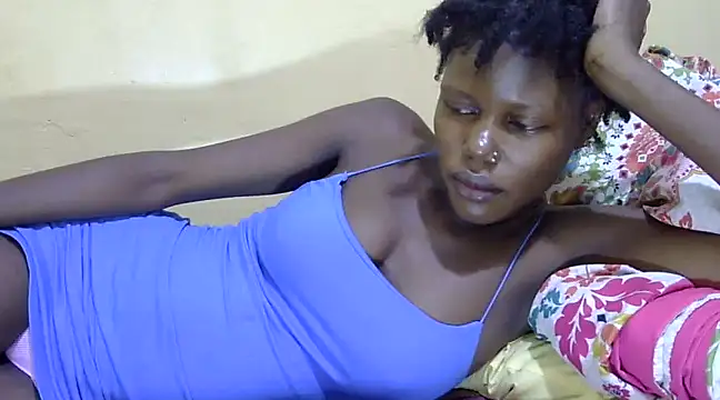 Slender-simple1 online show from 03-04-25, 11:51