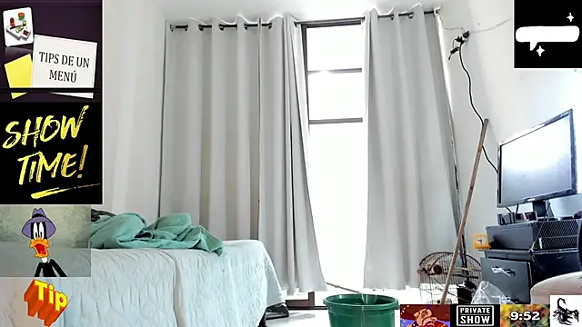 Snapshot of JohanyLatino chatting on 03-04-25, 02:32 JohanyLatino online show from 03-04-25, 02:32