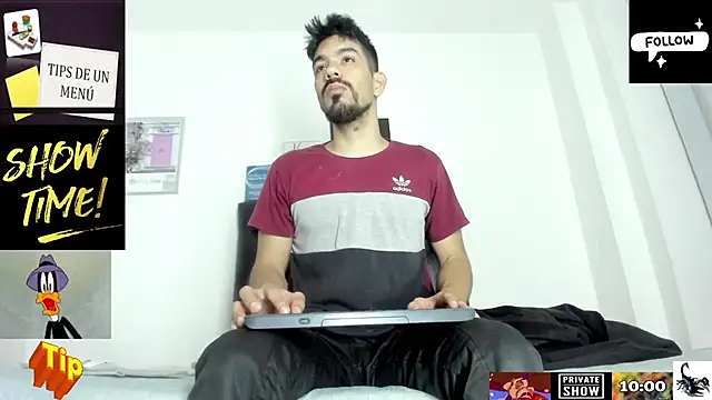 Snapshot of JohanyLatino chatting on 03-09-25, 11:36 JohanyLatino online show from 03-09-25, 11:36