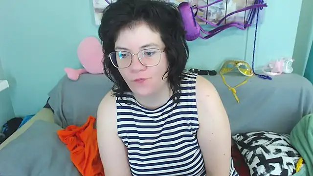 EverlyRays online show from 12-11-24, 03:56