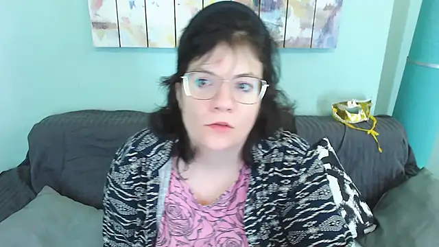 EverlyRays online show from 01-10-25, 04:09