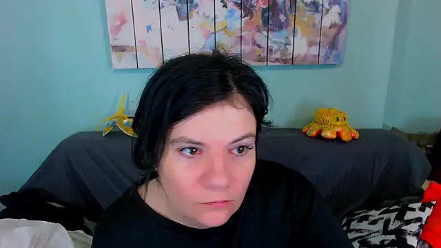 EverlyRays online show from 04-21-26, 04:23