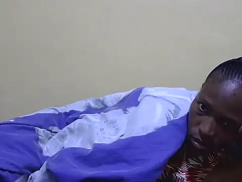 Snapshot of Smillie_prety chatting on 09-14-25, 03:27 Smillie prety online show from 09-14-25, 03:27