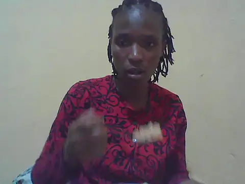 Snapshot of Smillie_prety chatting on 11-03-25, 04:30 Smillie prety online show from 11-03-25, 04:30