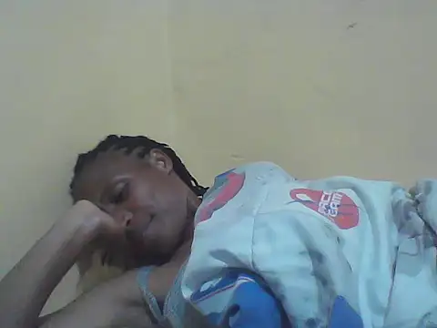 Snapshot of Smillie_prety chatting on 11-05-25, 05:24 Smillie prety online show from 11-05-25, 05:24