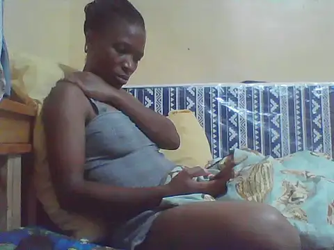 Smillie prety online show from 04-18-26, 06:06