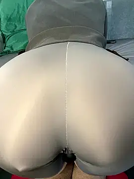 Snapshot of AlisaaRose chatting on 01-09-26, 08:50 AlisaaRose online show from 01-09-26, 08:50