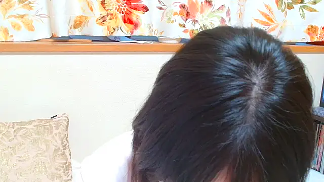 liliyRiSAcha-n online show from 10-20-25, 07:31