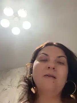 Snapshot of Taisia_W chatting on 02-05-26, 06:18 Taisia W online show from 02-05-26, 06:18