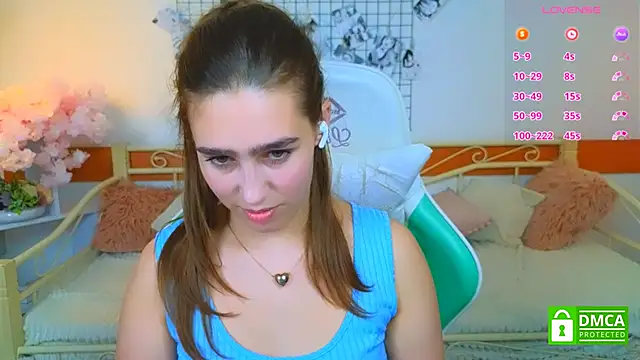  Eliizabeth  online show from 03-31-26, 10:43