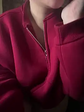 Snapshot of Mayoosh6 chatting on 02-17-25, 01:10 Mayoosh6 online show from 02-17-25, 01:10