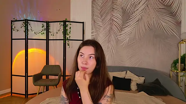 Marie Diaze online show from 06-30-26, 05:08