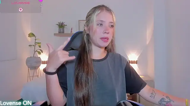 Snapshot of nataly_rodri chatting on 07-05-26, 01:56 nataly rodri online show from 07-05-26, 01:56
