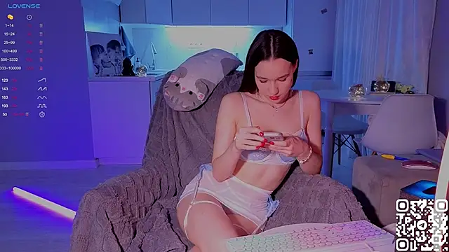 shey1i online show from 01-12-25, 05:22